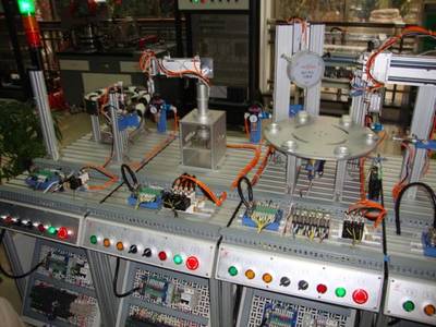 MES網(wǎng)絡(luò)型模塊式柔性自動(dòng)化生產(chǎn)線實(shí)訓(xùn)室簡(jiǎn)介